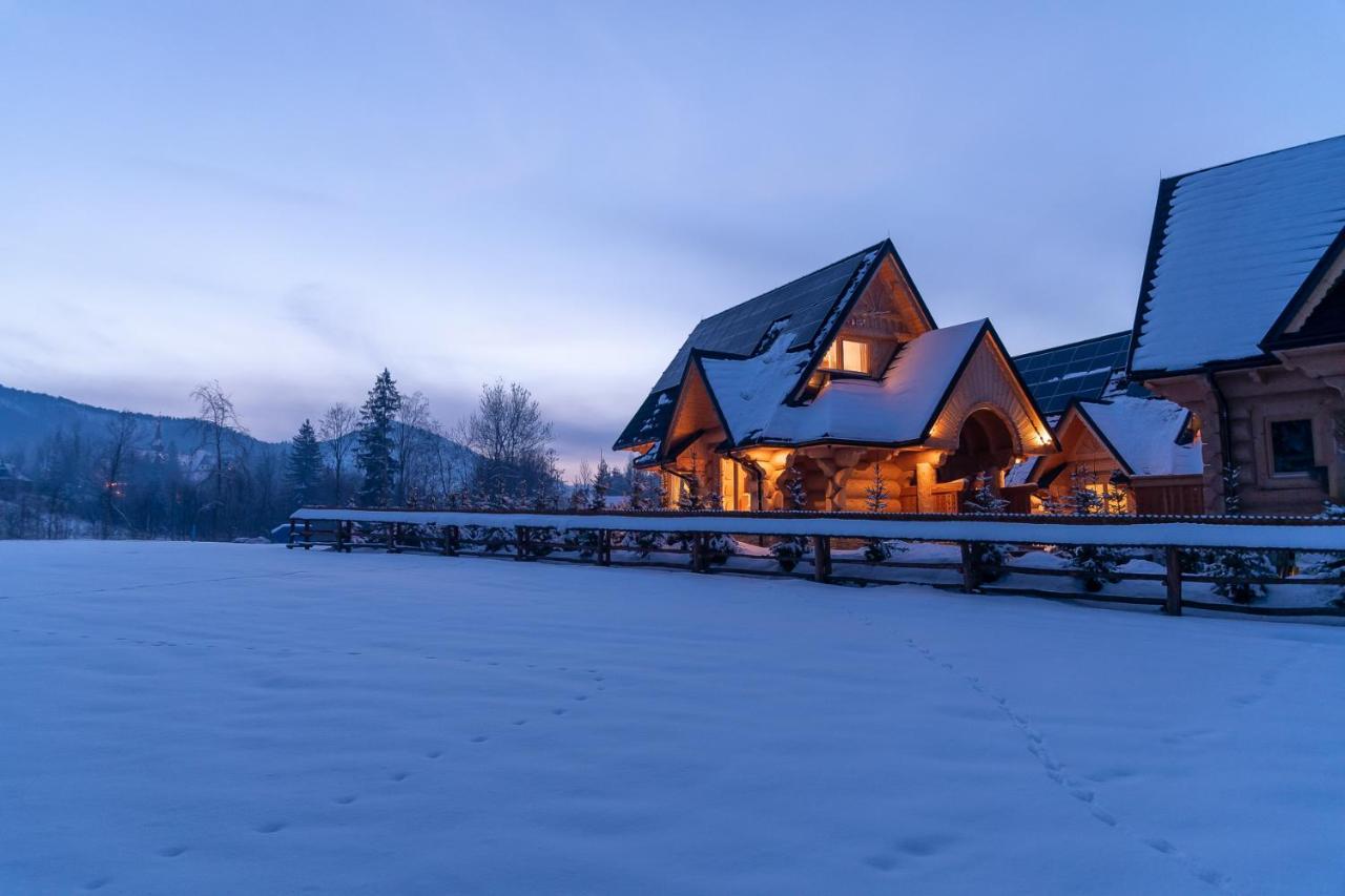 Sniezna Dolina - Sobiczkowa Bor Luxury Chalets コシチェリスコ エクステリア 写真