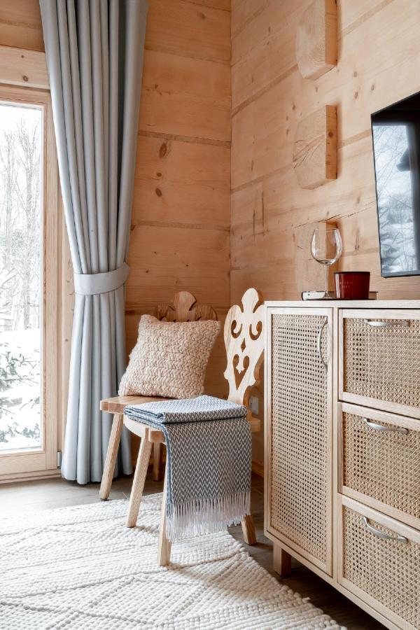 Sniezna Dolina - Sobiczkowa Bor Luxury Chalets コシチェリスコ エクステリア 写真
