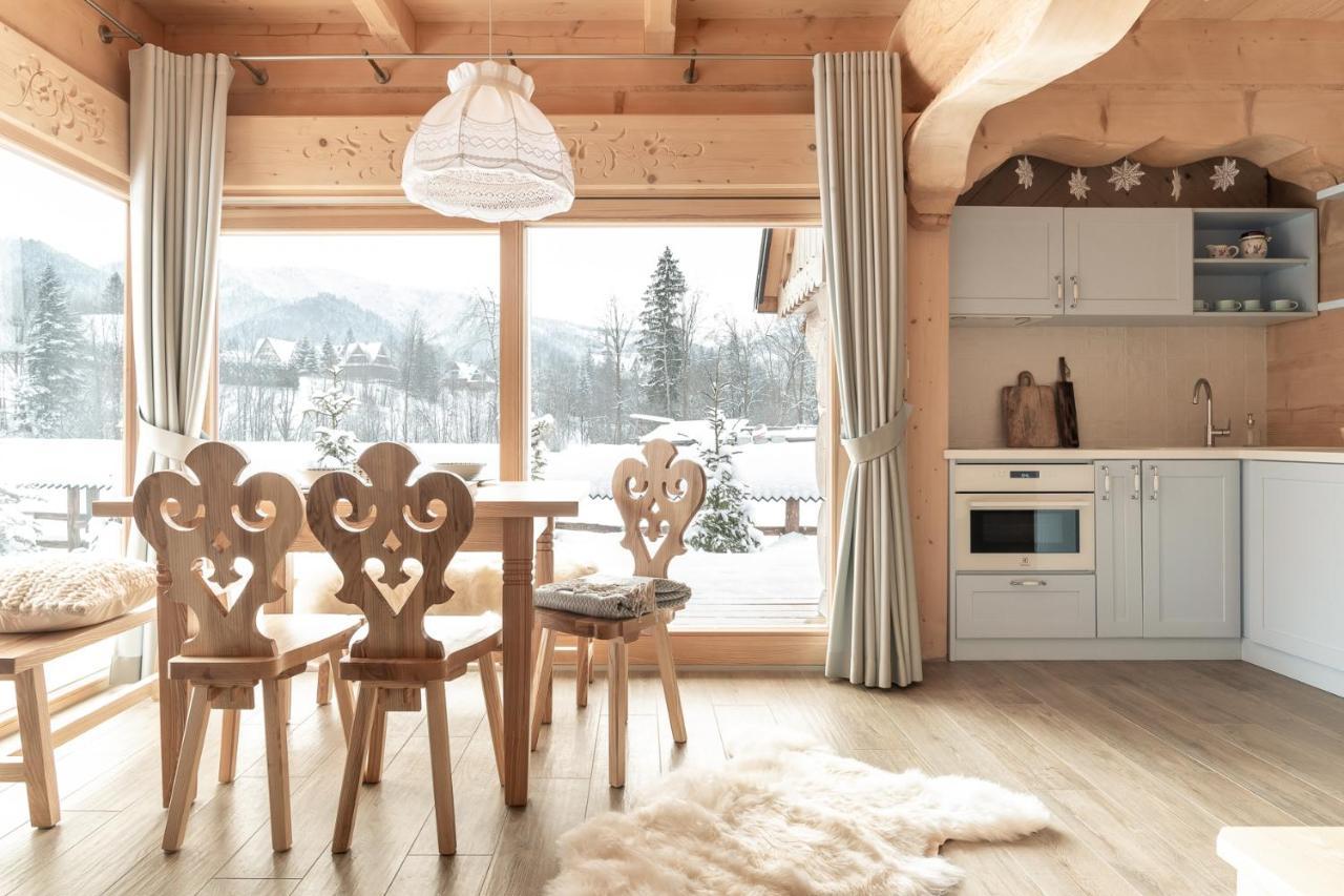 Sniezna Dolina - Sobiczkowa Bor Luxury Chalets コシチェリスコ エクステリア 写真