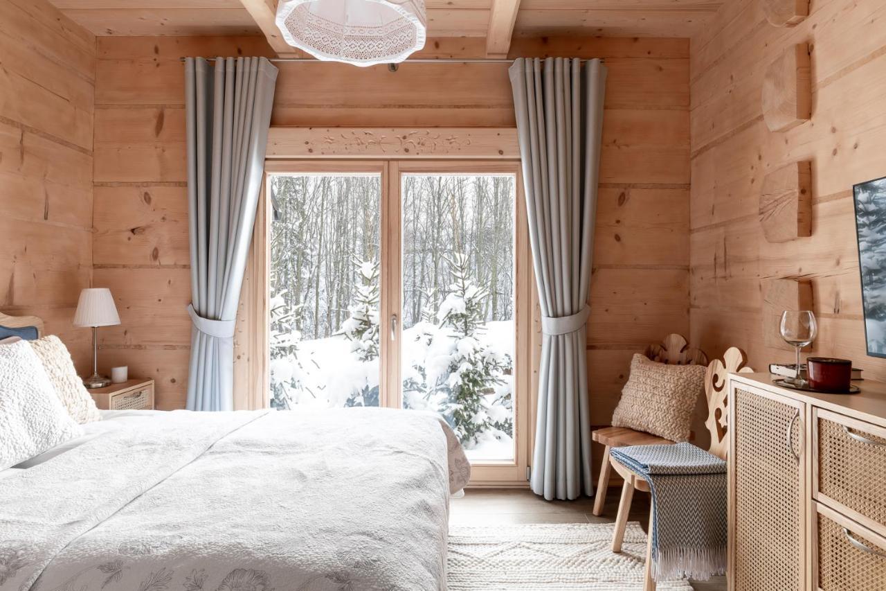 Sniezna Dolina - Sobiczkowa Bor Luxury Chalets コシチェリスコ エクステリア 写真