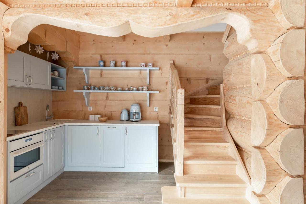 Sniezna Dolina - Sobiczkowa Bor Luxury Chalets コシチェリスコ エクステリア 写真