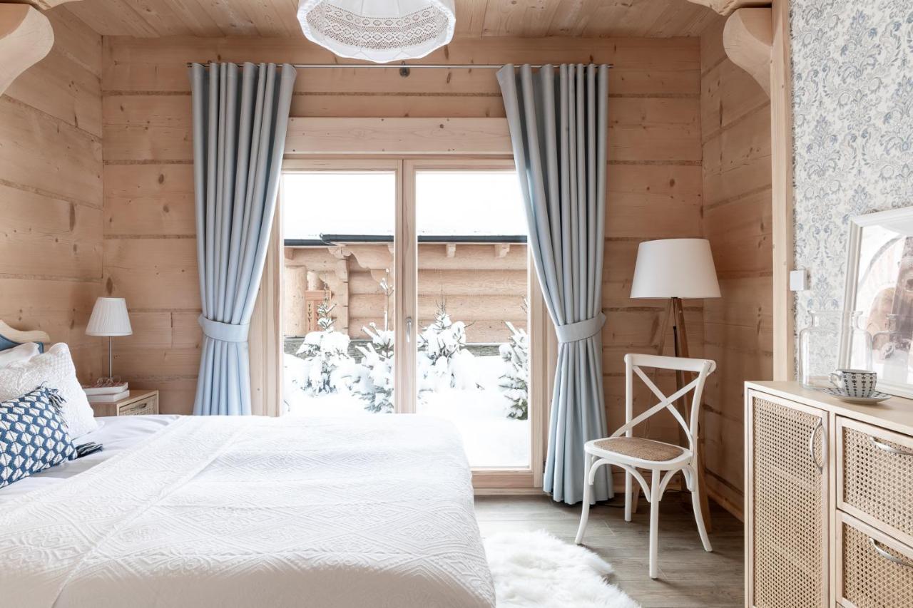 Sniezna Dolina - Sobiczkowa Bor Luxury Chalets コシチェリスコ エクステリア 写真