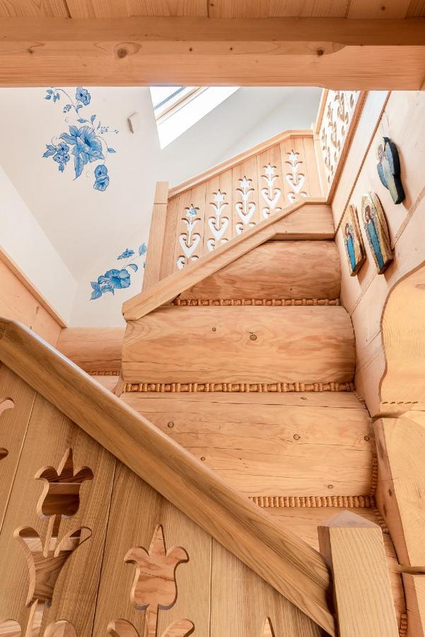 Sniezna Dolina - Sobiczkowa Bor Luxury Chalets コシチェリスコ エクステリア 写真