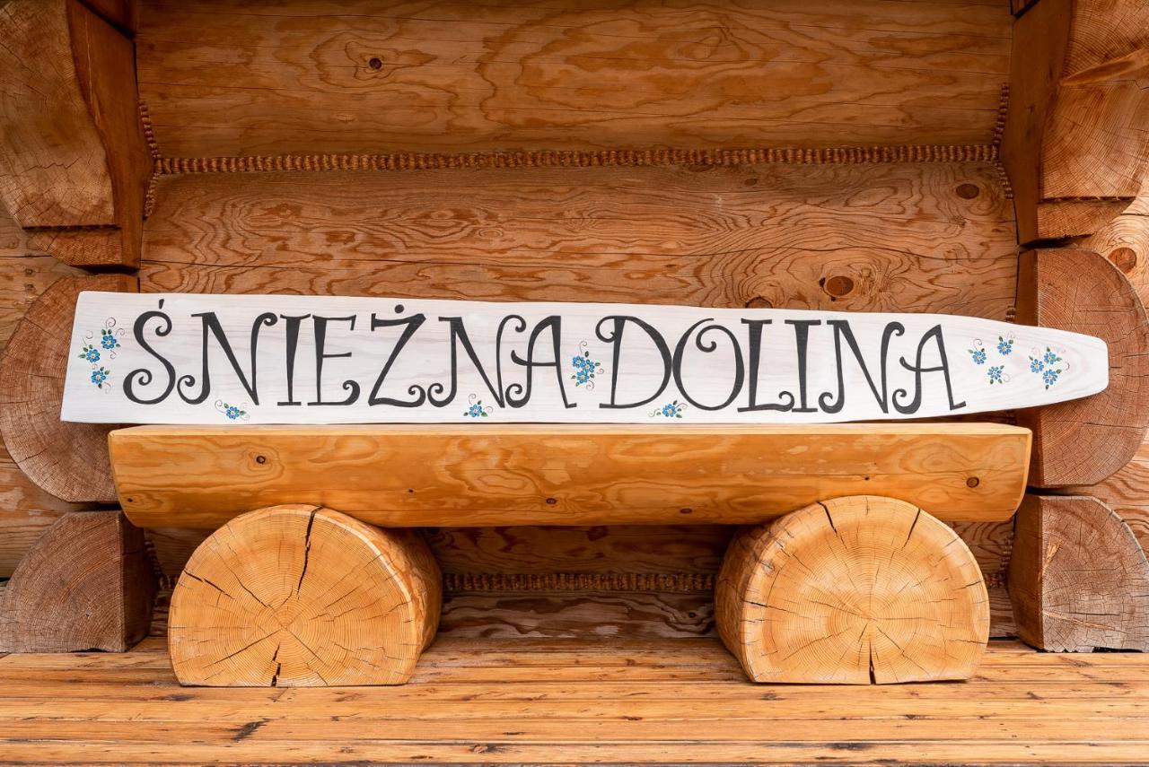 Sniezna Dolina - Sobiczkowa Bor Luxury Chalets コシチェリスコ エクステリア 写真